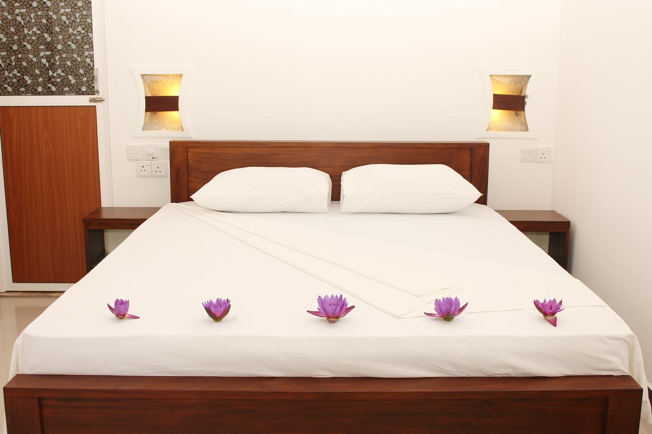 Tinara River Inn, Weligama Dış mekan fotoğraf
