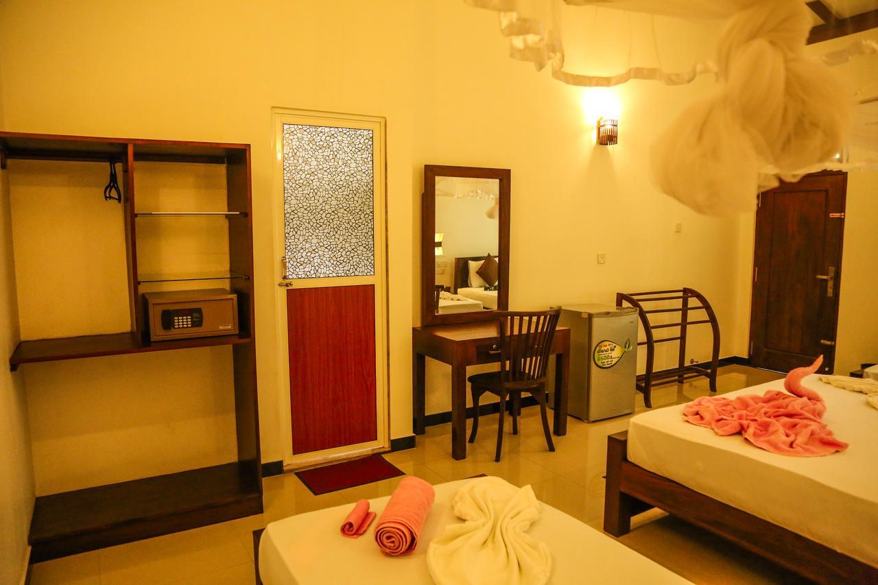 Tinara River Inn, Weligama Dış mekan fotoğraf