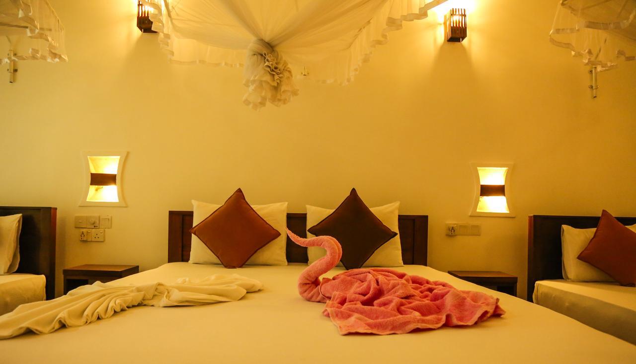 Tinara River Inn, Weligama Dış mekan fotoğraf