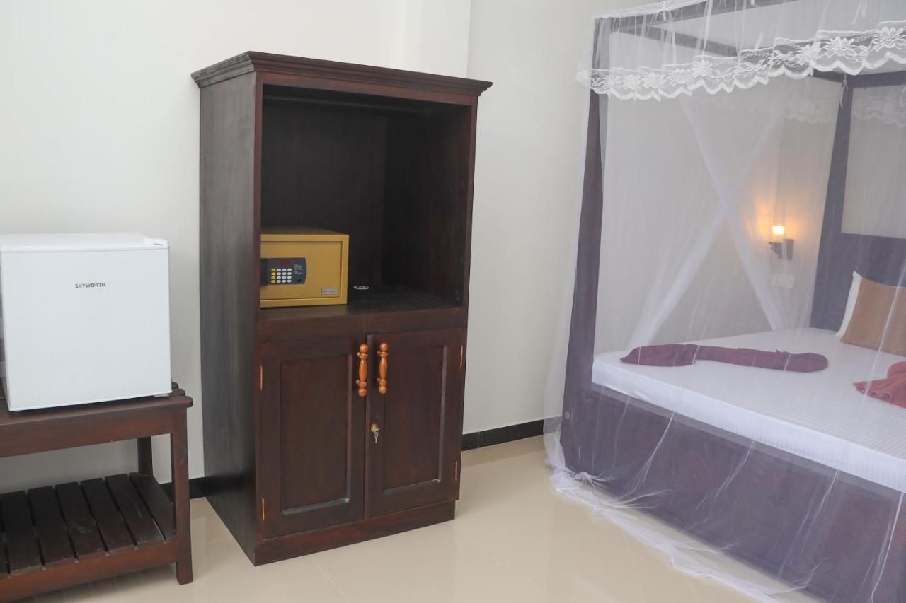 Tinara River Inn, Weligama Dış mekan fotoğraf